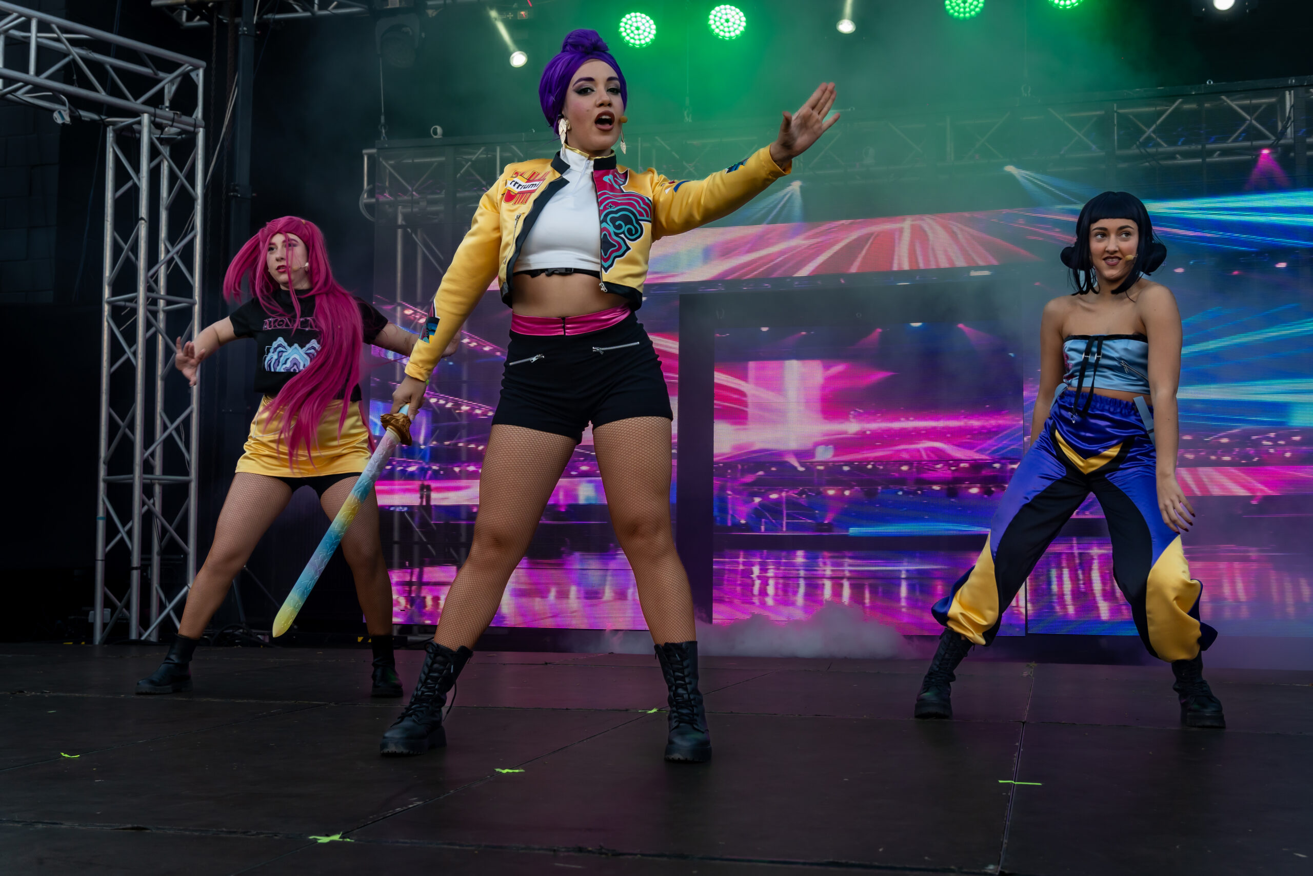K-Pop Fever sobre el escenario
