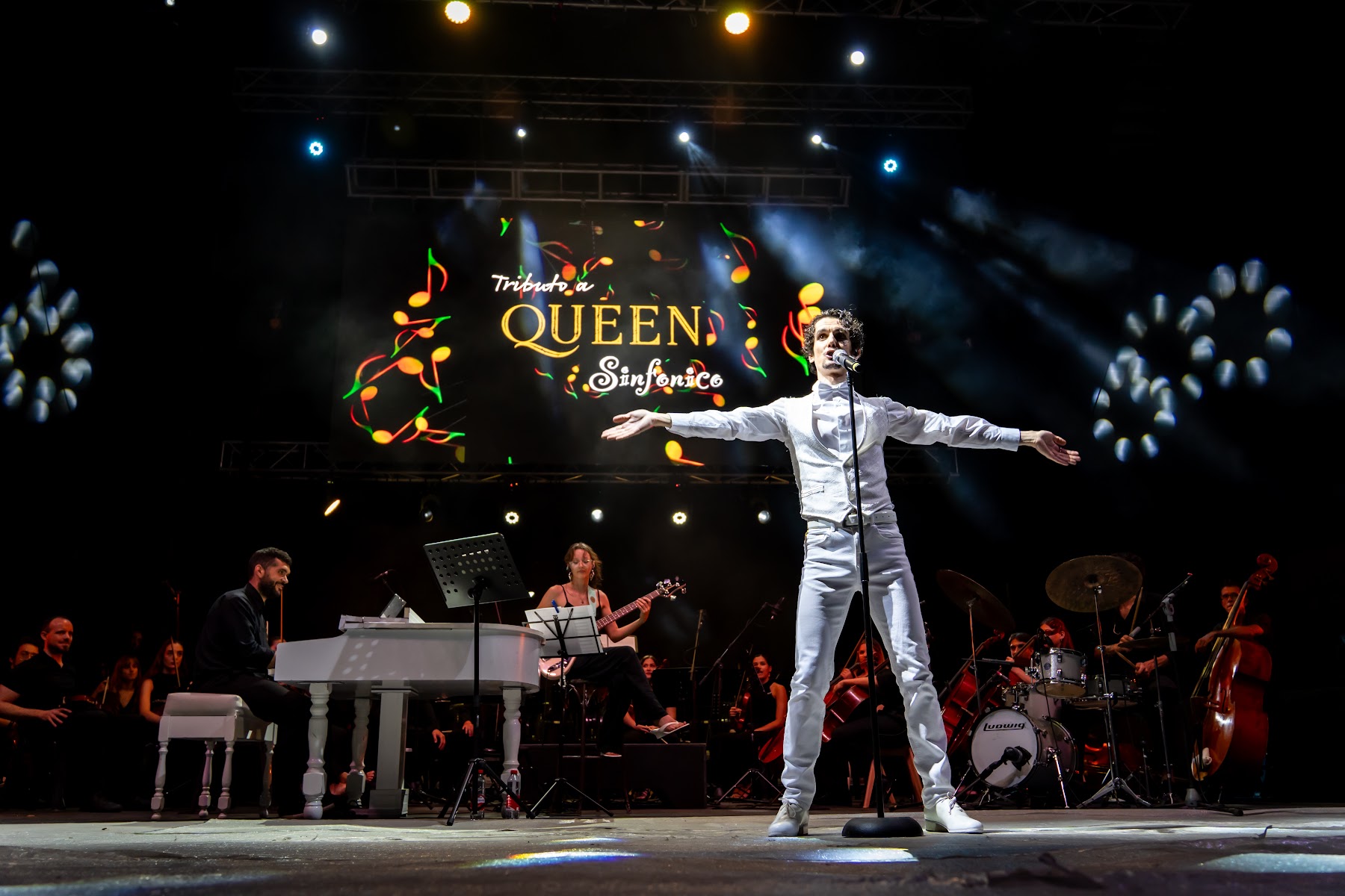 Queen Sinfónico en directo